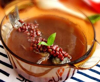 孕婦出現(xiàn)水腫，準媽媽了解這些方法可以消除！