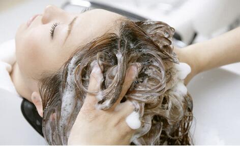 準(zhǔn)媽媽孕期洗頭，這四點(diǎn)需注意