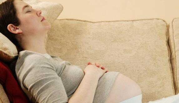 準(zhǔn)媽媽懷孕期前三個(gè)月你需要做的事