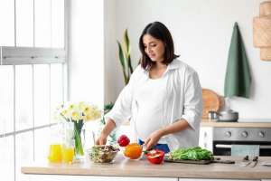 懷孕初期孕婦誤食白酒炒的菜對胎兒有影響嗎？揭示真相！