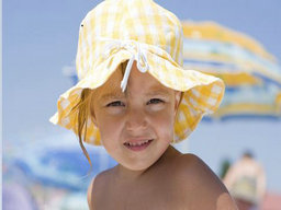 小兒中暑的癥狀及治療方法有哪些