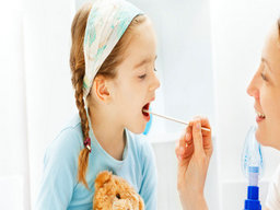 兒童上火的癥狀怎么治療