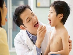 小孩上火嗓子沙啞怎么辦