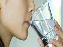 天然水能長(zhǎng)期飲用么