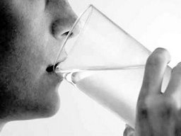 男性尿酸高應(yīng)注意什么問(wèn)題