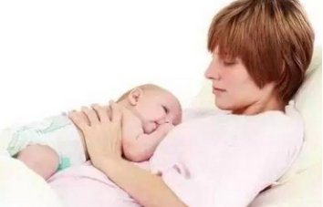 剖腹產后貧血怎么補